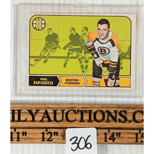 1968 OPC BOSTON BRUINS #2 BOBBY ORR HOCKEY CARD