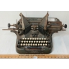 Image 2 : THE OLIVER TYPEWRITER