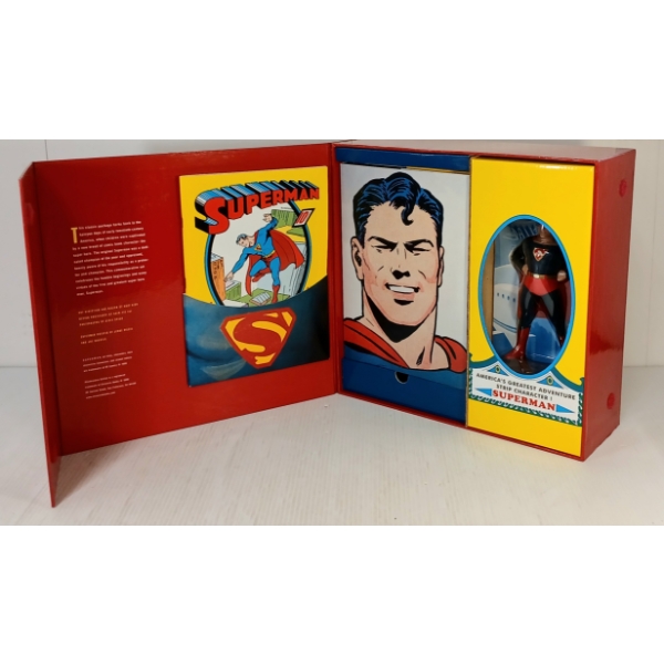 SUPERMAN MASTERPIECE EDITION SET - INCL FIRST COMIC REPRINT, STATUE & HARDCOVER