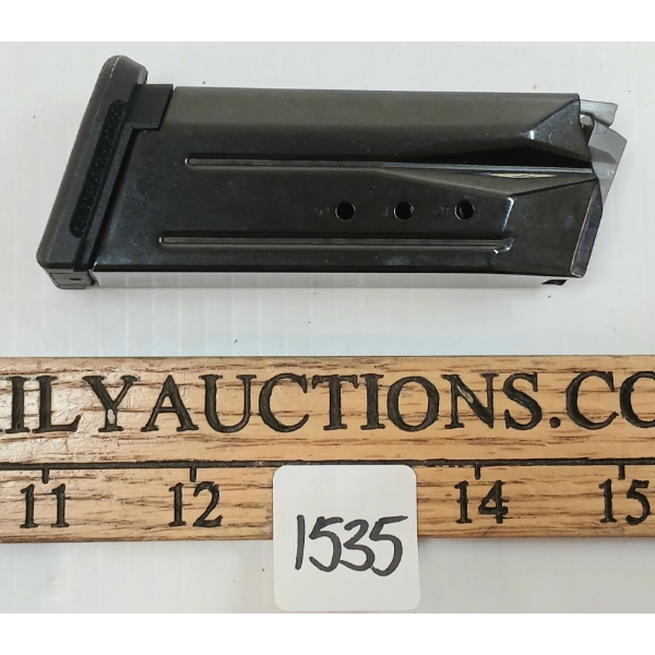 RUGER SR9C 10 RND MAG W/ EXTENDED FLOORPLATE