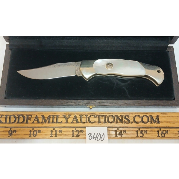 BOKER DAMAST 300 LAGEN FOLDING KNIFE W/ CASE