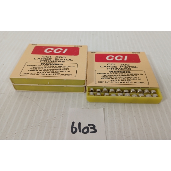 PRIMERS: APPROX 300X CCI NO. 300 LARGE PISTOL PRIMERS