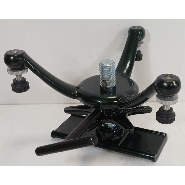 SHOOTERS RIDGE TRI-STANCE REST