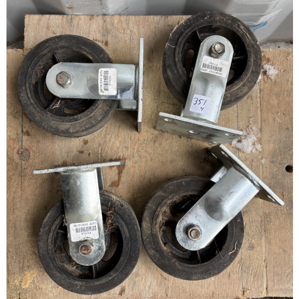 LOT OF 4 - CASTORS 6"