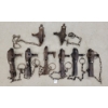 Image 1 : LOT OF 8 - VINTAGE ONEIDA VICTOR STEEL ANIMAL TRAPS
