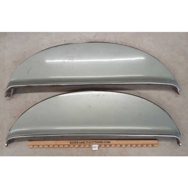 PAIR OF GREEN FENDER SKIRTS