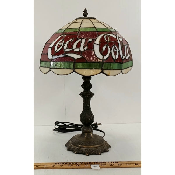 STAINED GLASS COCA-COLA TABLE LAMP