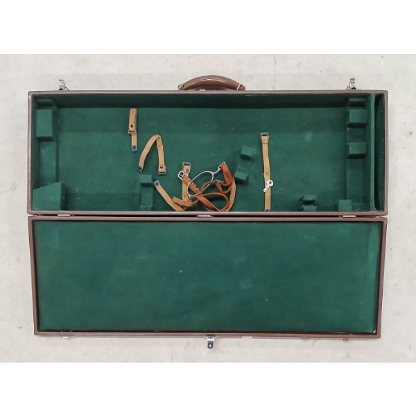 HARD SHOTGUN CASE W/ KEY