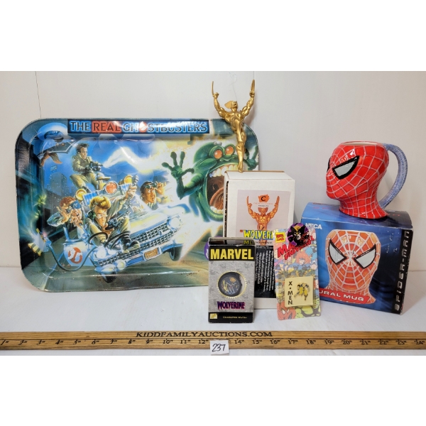 LOT OF 5 - 1986 GHOSTBUSTERS TIN TRAY, SPIDERMAN MUG & WOLVERINE WATCH, PINS & FIGURE