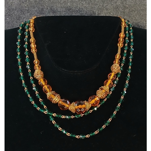 LOT OF 2 - AMBER & EMERALD TONE BEADED NECKLACES