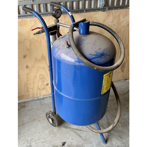 UNKNOWN SANDBLASTER