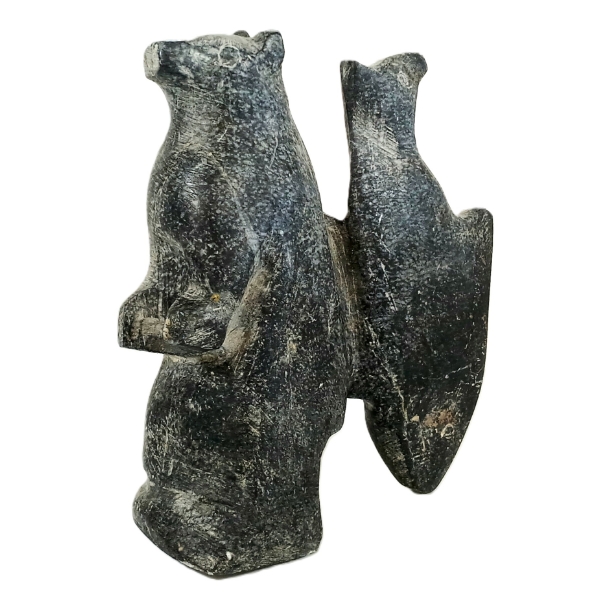  BEAR W/ FISH  BY TUNA IQULIQ (1935-2015) - STONE