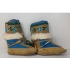 Image 6 : PAIR OF EMBROIDERED FELT LINED MUKLUKS W/ WHITE RABBIT TRIM