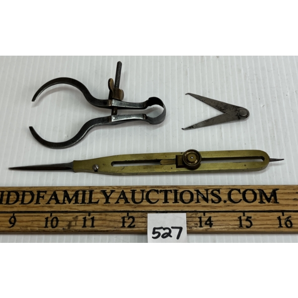 LOT OF 3 - ENGLISH VICTORIAN BRASS/STEEL COMPASS & CALIPERS