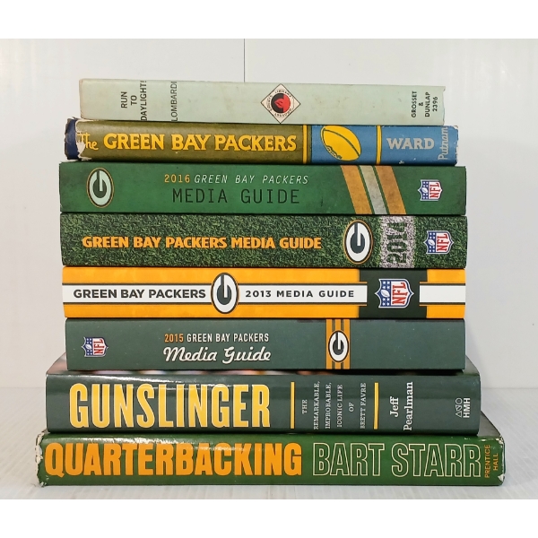 LOT OF 8 - GREEN BAY PACKERS FOOTBALL GUIDES & BOOKS