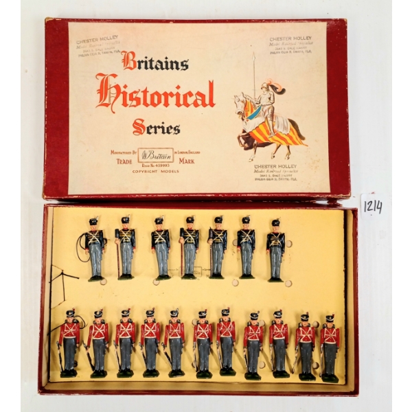 BRITAINS SOLDIERS LEAD FIGURES - NO. 1518 LINE INFANTRY W/ MUSKETS