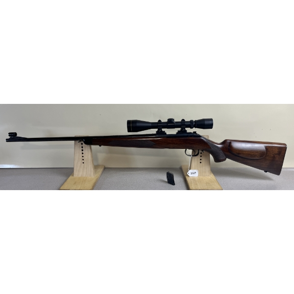 WINCHESTER MODEL 52 SPORTING IN .22 LR