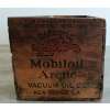 Image 3 : GARGOYLE MOBILOIL ARCTIC CRATE 