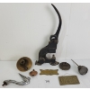 Image 2 : LOT OF 8 - BRASS & CAST COLLECTIBLES - INCL BELL, OILER, PRESS, HOOD ORNAMENT, ETC