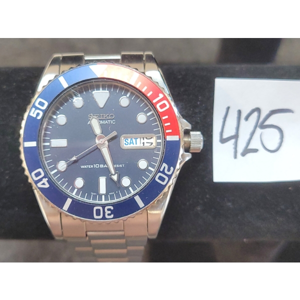SEIKO SKX025 DIVER WRISTWATCH