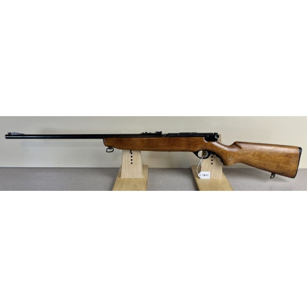 MOSSBERG MODEL 42B IN .22 LR 