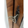 Image 10 : VITRINE W/ KEY - FRENCH ROCOCO STYLE - OAK - C. LATE 19TH / EARLY 20TH CENTURY