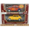 Image 1 : LOT OF 2 - ROAD LEGENDS DIECAST '67 VOLKSWAGEN BEETLE MODELS