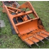 Image 3 : ALLIS CHALMER LOADER - 40 INCH TRIP BUCKET