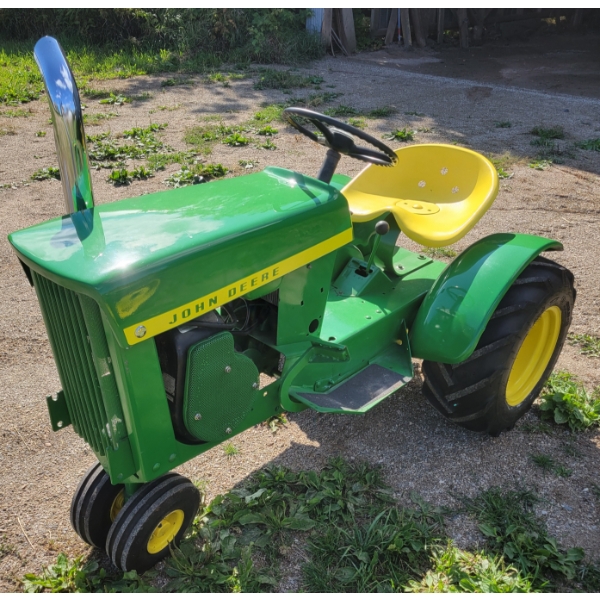JOHN DEERE LAWN TRACTOR W/ ROW CROP CONVERSION