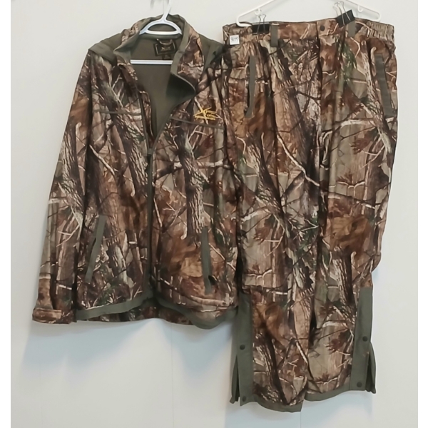 LOT OF 2 - XPS REALTREE CAMO JACKET & PANTS