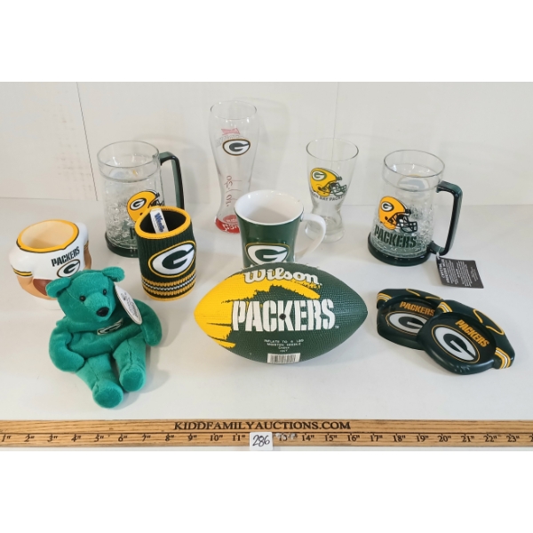 JOB LOT - GREEN BAY PACKERS FOOTBALL COLLECTIBLES - GLASSWARE, COASTER, FOOTBALL, BEAR, ETC