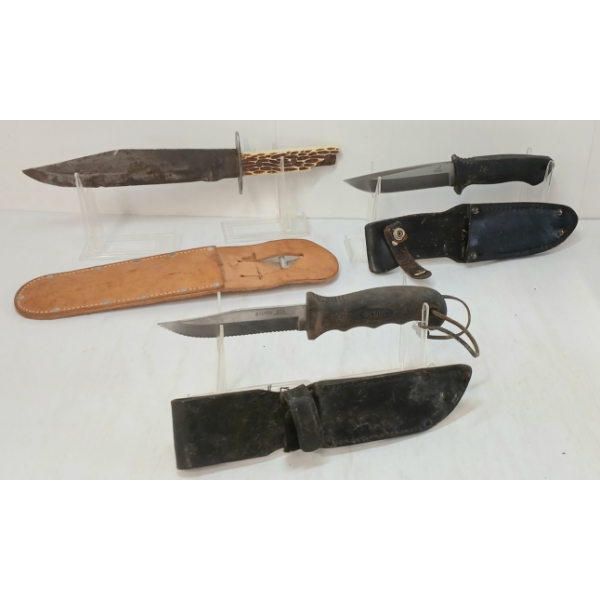 LOT OF 3 - FIXED BLADE KNIVES W/ LEATHER SHEATHS