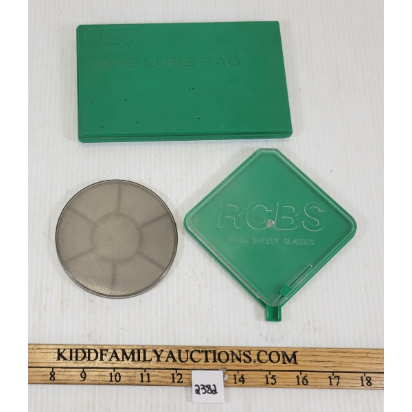 LOT OF 3 - RELOADING ACCESS - INCL PRIMER TRAYS & CASE LUBE PAD