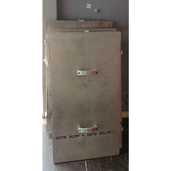 INDUSTRIAL LIDS