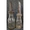 Image 5 : LOT OF 2 - UNKNOWN QT & PT MOTOR OIL BOTTLES