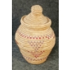 Image 3 : LIDDED GRASS BASKET W/ HELICOPTER PATTERN
