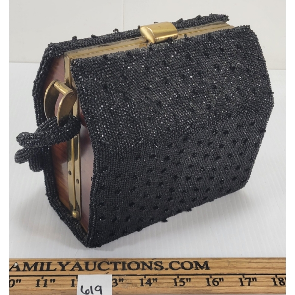WOMEN'S LUCITE & BEADED EVENING BOX PURSE