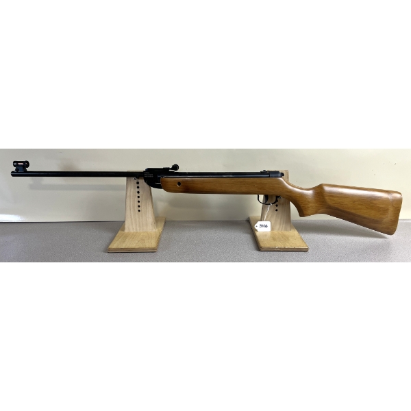  CANADIAN HUNTER MODEL D-18 IN .177 PELLET - NO PAL REQUIRED 