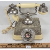 Image 2 : VICTORIAN STYLE PRINCESS ROTARY PHONE