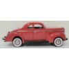Image 4 : DANBURY MINT 1940 FORD DELUXE COUPE DIECAST MODEL