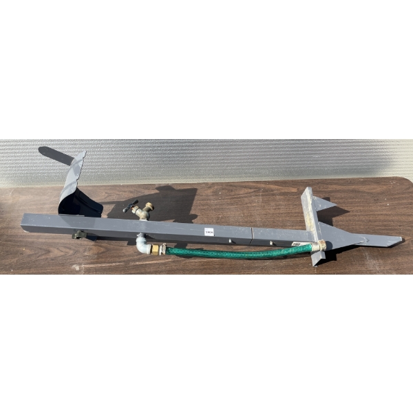 AQUAJOE SEMI PORTABLE GARDEN HOSE STAND