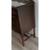 Image 6 : H. KRUG FURNITURE CO. TIGER OAK BUFFET W/ GLASS TOP
