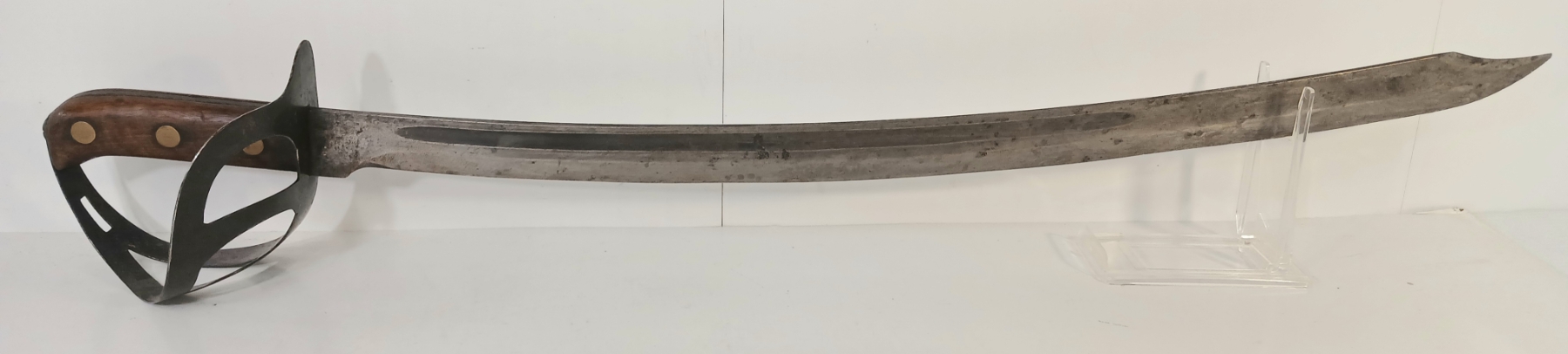 1905 DUTCH KLEWANG CUTLASS - Kidd Family Auctions