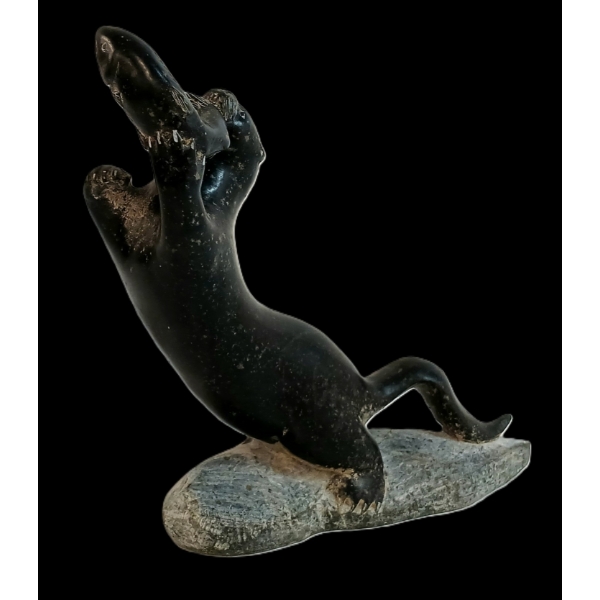 OTTER W/ FISH BY JOANASIE JACK ITTUKALLAK (PRS CDN ARTIST) - STONE