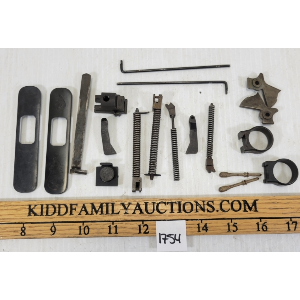 SMALL QTY OF FIREARMS PARTS - INCL 3200 LEFT & RIGHT HAMMER PLUNGERS & EJECTORS ETC