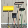 Image 2 : LOT OF SHOVELS & BROOMS - INCL JOBMATE & TRAIL BLAZER, ETC.