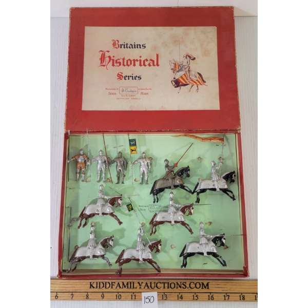 BRITAINS HISTORICAL SERIES LEAD FIGURES - 1307 16TH CENT. KNIGHTS IN ARMOUR