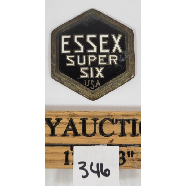 1929 ESSEX SUPER SIX RAD BADGE