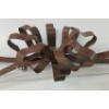 Image 2 : LOT OF 3 - DECORATIVE METAL WREATHS & BOW