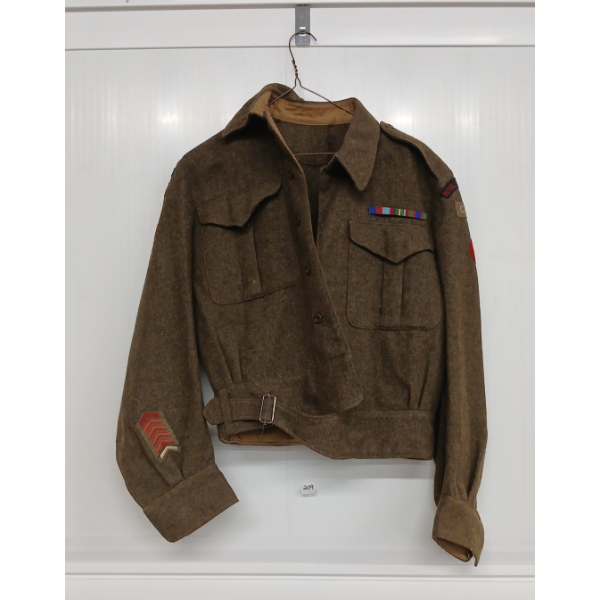 1945 ROYAL RIFLES OF CANADA SERGE BATTLE DRESS JACKET - T. EATON CO. MONTREAL 